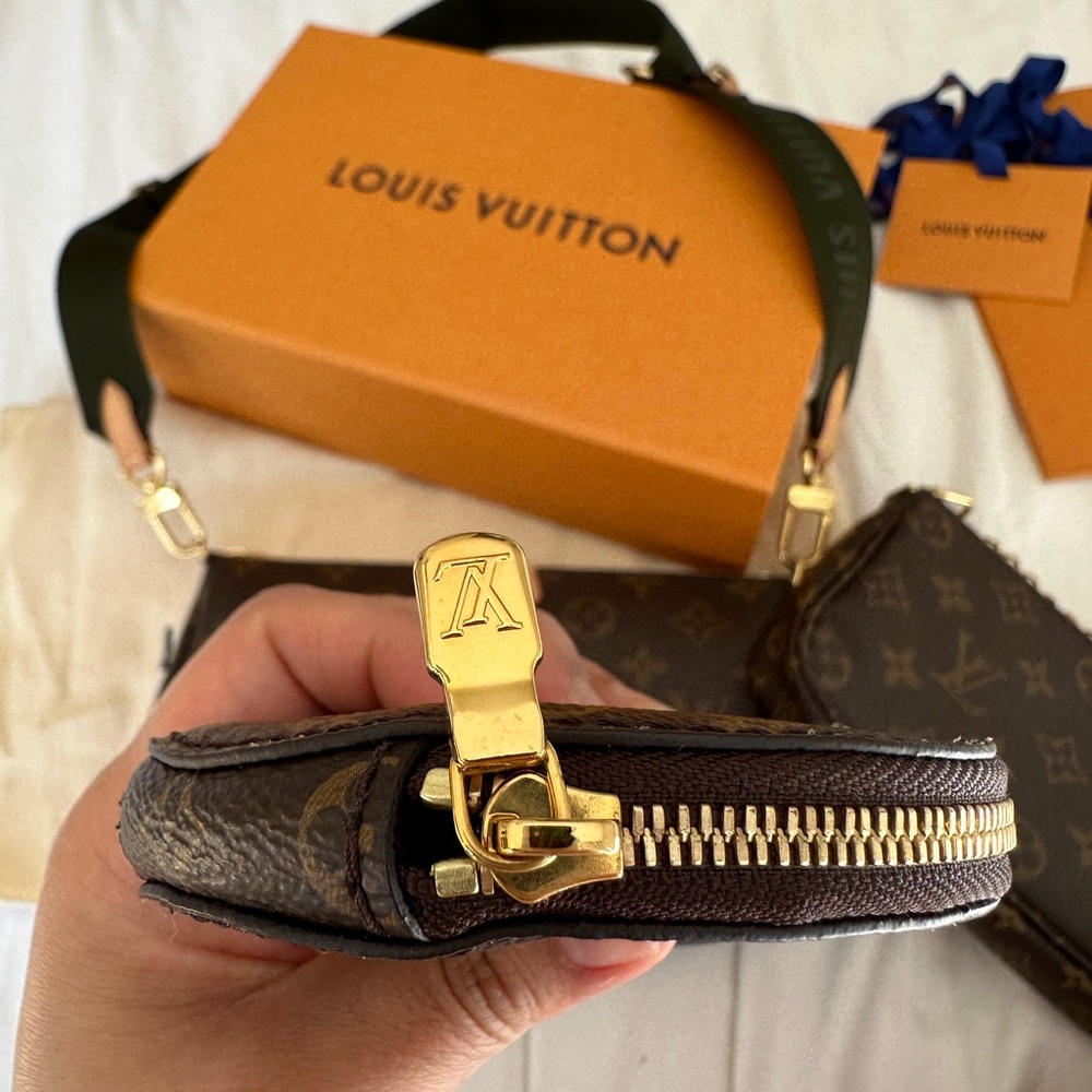 Louis Vuitton Monogram Multi-Pochette Crossbody Bag with Green Strap - Picture 16 of 16
